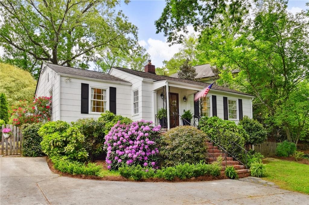 3 bedroom, 2 bathroom, 1,538 sq ft single family residence sold at 3063 Canfield Drive, Atlanta, GA 30341