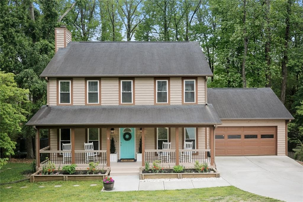 4 bedroom, 3 bathroom, 2,598 sq ft single family residence sold at 650 Spirit Falls Way, Alpharetta, GA 30022