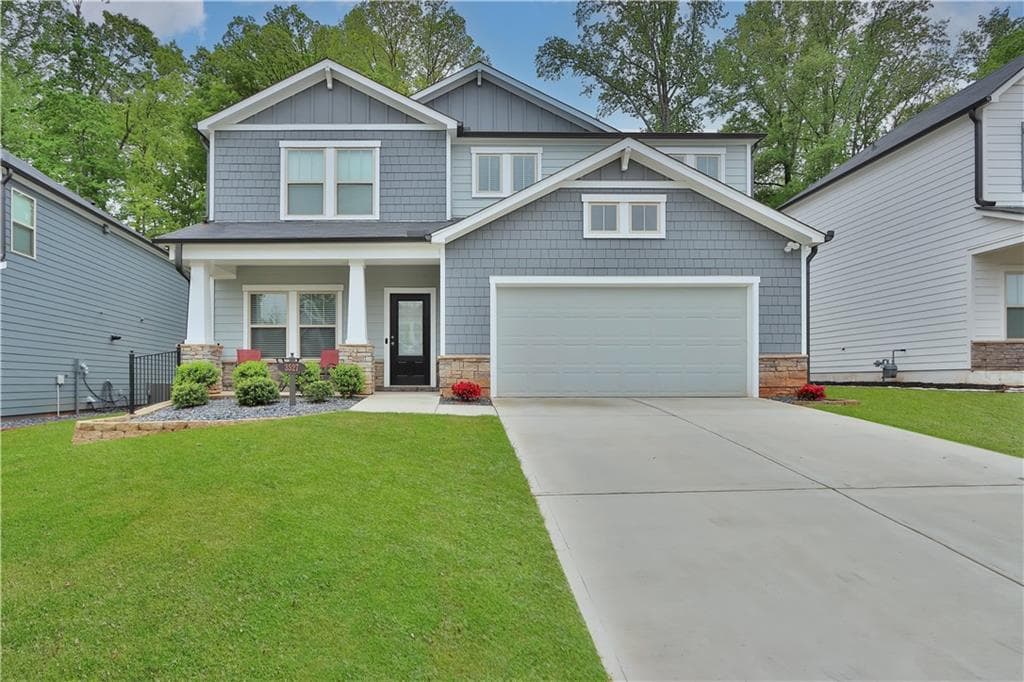 4 bedroom, 3 bathroom, 2,690 sq ft single family residence sold at 3527 Argent Way, Marietta, GA 30008