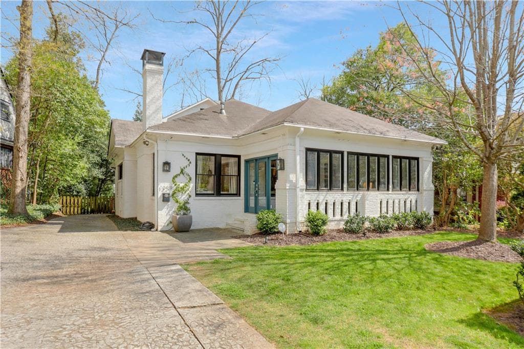 3 bedroom, 3 bathroom, 2,632 sq ft single family residence sold at 1329 N Highland Avenue, Atlanta, GA 30306