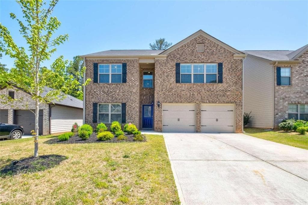 1019 Shadow Glen Drive, Fairburn, GA 30213 — most recent listing photo