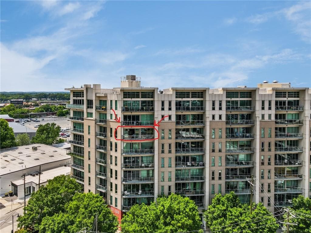 2 bedroom, 2 bathroom, 1,218 sq ft condominium sold at 1100 Howell Mill Road 713, Atlanta, GA 30318