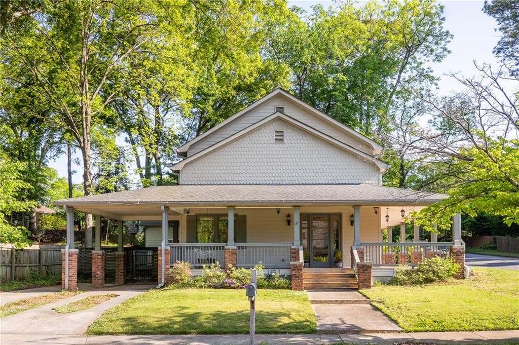 1907 Cambridge Avenue, College Park, GA 30337 — most recent listing photo