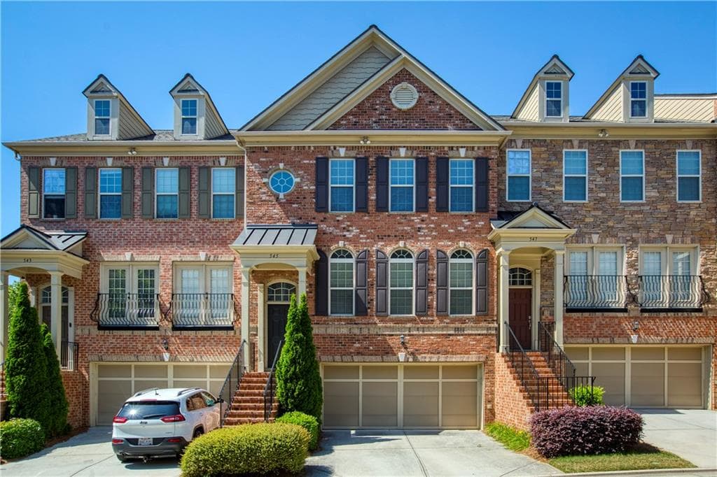545 Sarabrook Place, Atlanta, GA 30342 — most recent listing photo