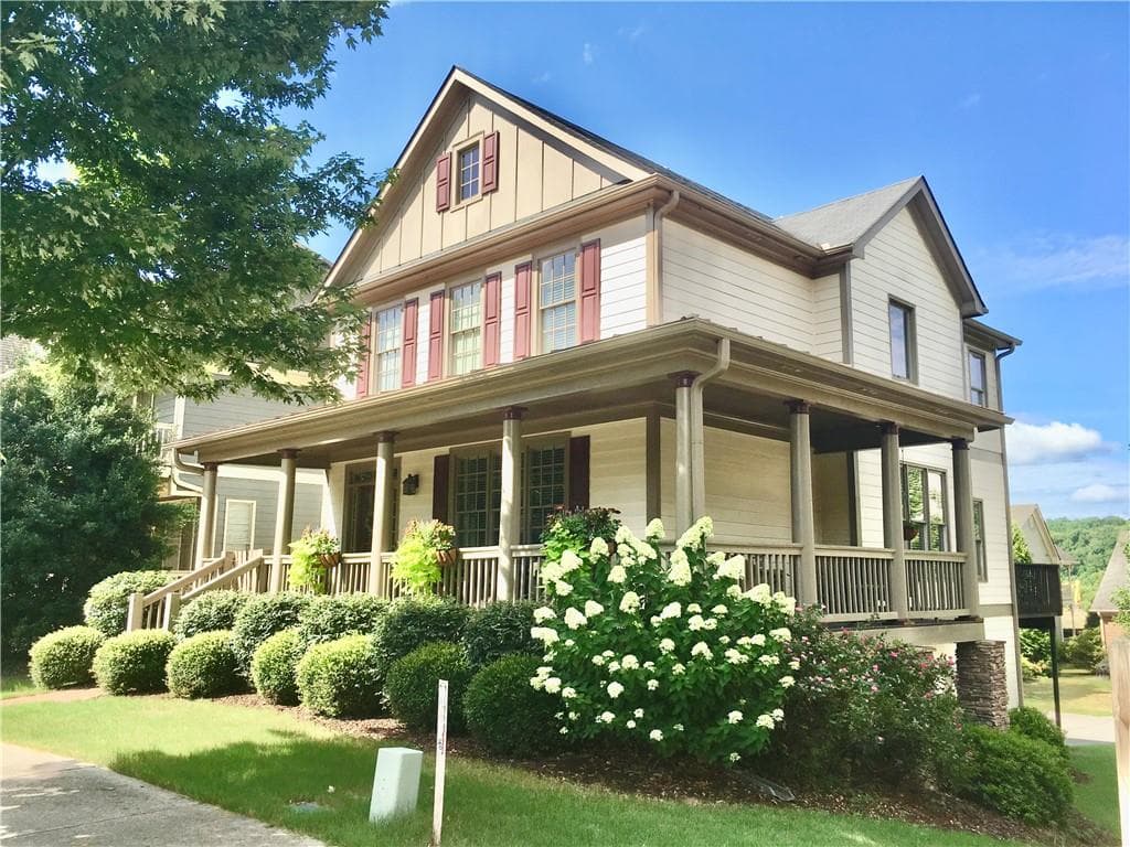 3 bedroom, 3 bathroom, 2,032 sq ft single family residence sold at 1806 Hollingsworth Boulevard, Atlanta, GA 30318