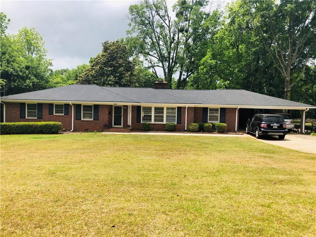 208 Spencer Street, Barnesville, GA 30204 — most recent listing photo