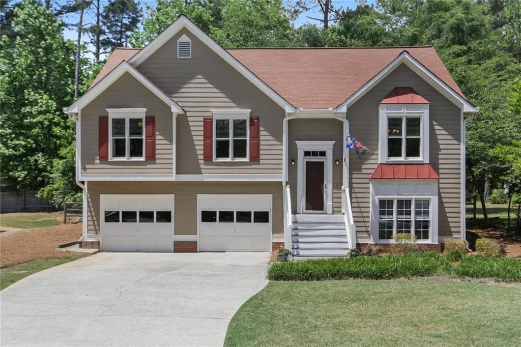 4 bedroom, 3 bathroom, 2,274 sq ft single family residence sold at 3352 Hickory Lane, Powder Springs, GA 30127