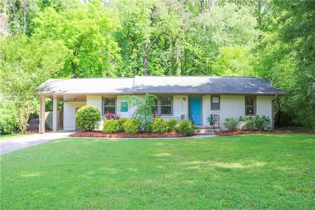 2382 Hunting Valley Drive, Decatur, GA 30033 — most recent listing photo