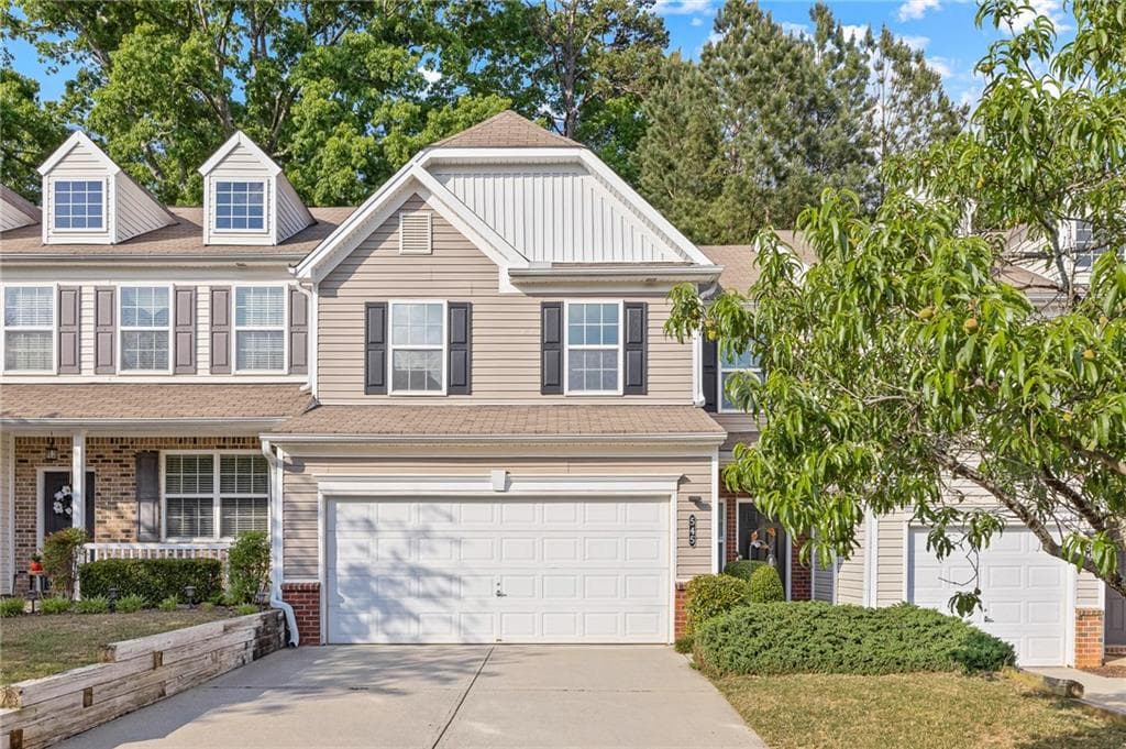 545 Windstone Trail, Alpharetta, GA 30004 — most recent listing photo