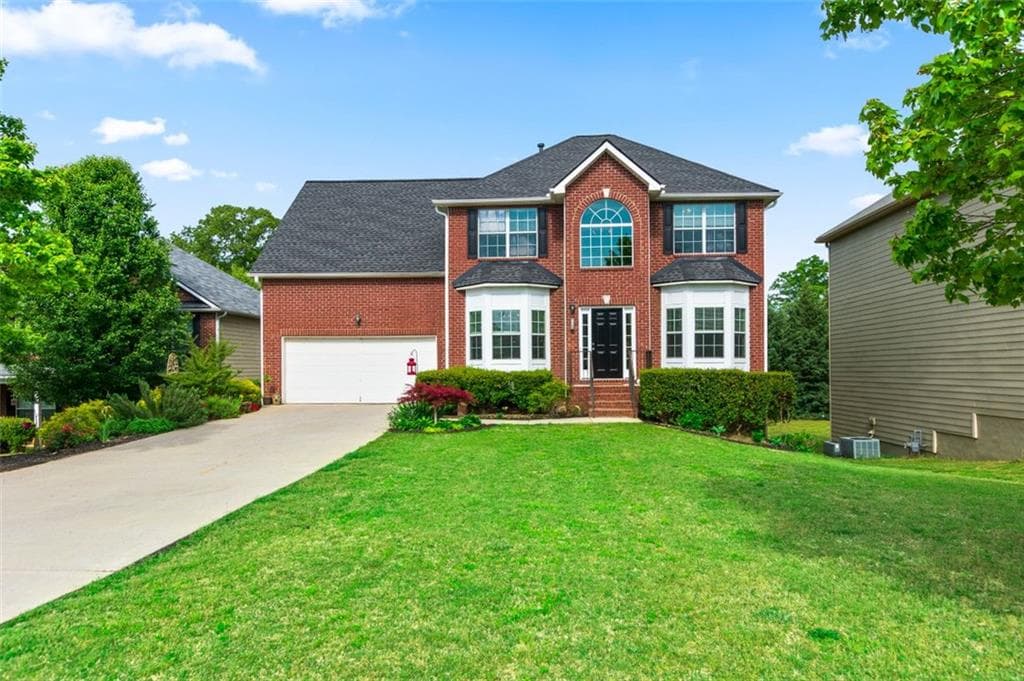4 bedroom, 3 bathroom, 3,970 sq ft single family residence sold at 5085 MUNDY Court, Cumming, GA 30028