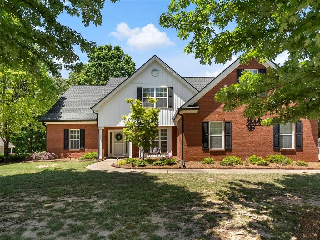 1064 Monticello Drive, Monroe, GA 30655 — most recent listing photo