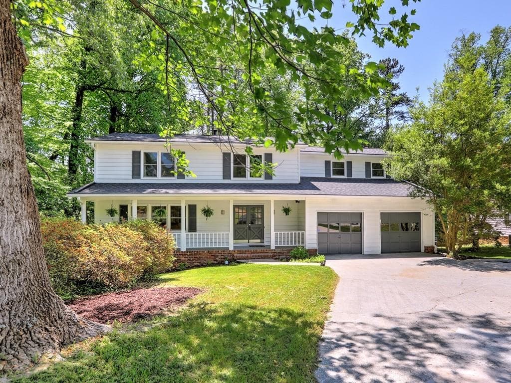 3417 Clubland Drive, Marietta, GA 30068 — most recent listing photo
