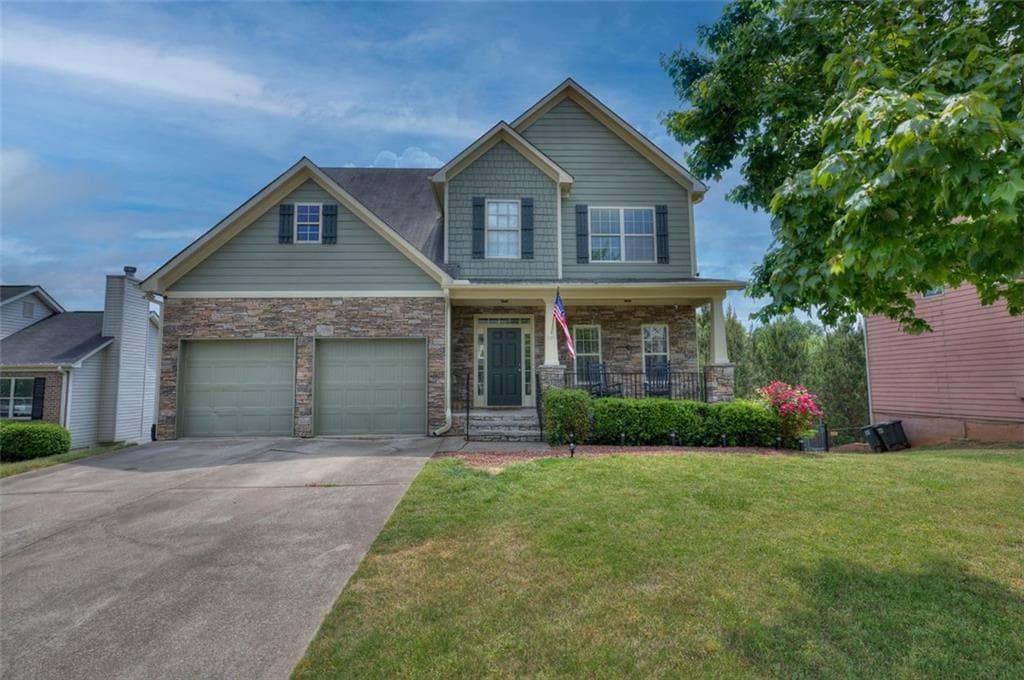 720 Riverside Drive, Calhoun, GA 30701 — most recent listing photo