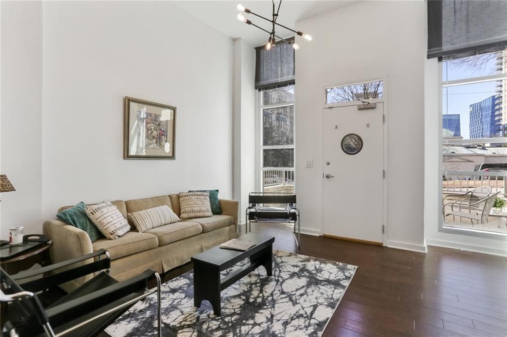 1 bedroom, 1 bathroom, 652 sq ft condominium sold at 860 Peachtree Street 105, Atlanta, GA 30308