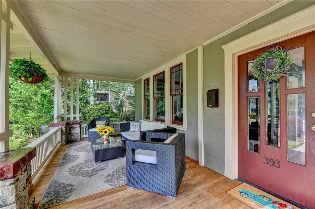 3 bedroom, 3 bathroom, 2,304 sq ft single family residence sold at 393 NE 4th Street, Atlanta, GA 30308