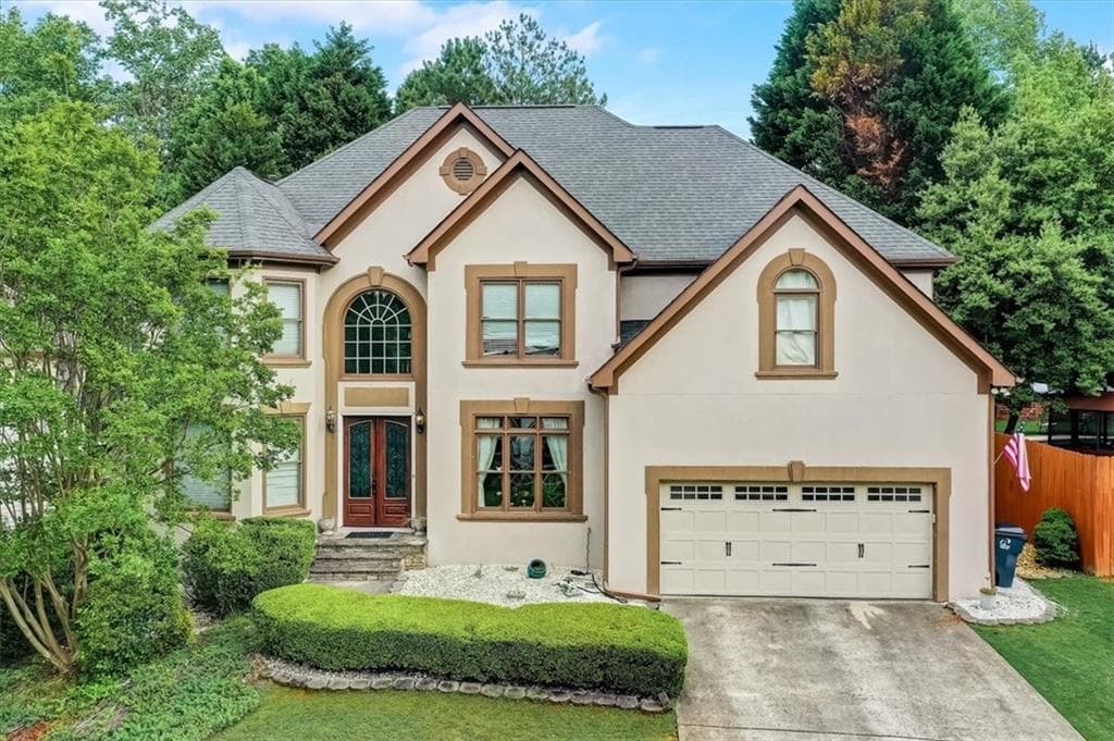 6 bedroom, 5 bathroom, 4,196 sq ft single family residence sold at 4475 Fairemoore Walk, Suwanee, GA 30024