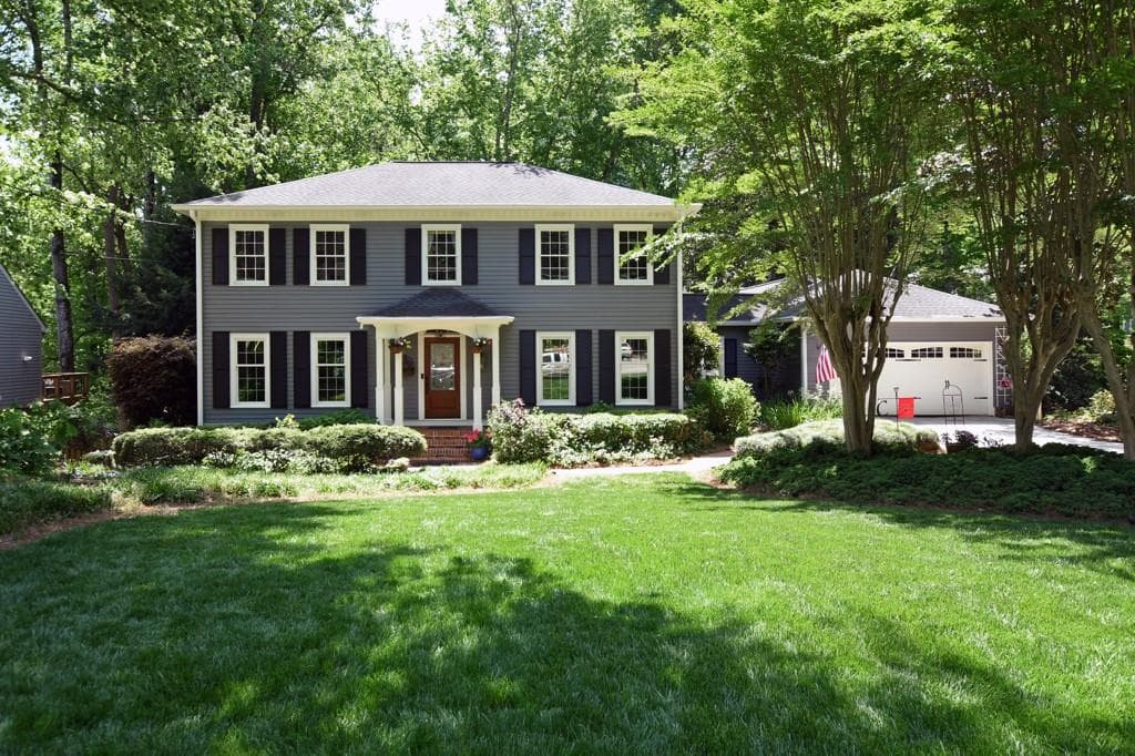 5217 Riverhill Road, Marietta, GA 30068 — most recent listing photo