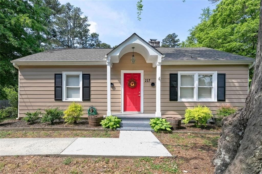 217 Amy Drive, Marietta, GA 30060 — most recent listing photo