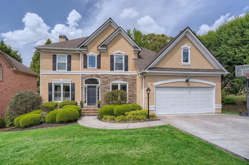 4679 Ashford Club Drive, Dunwoody, GA 30338 — most recent listing photo