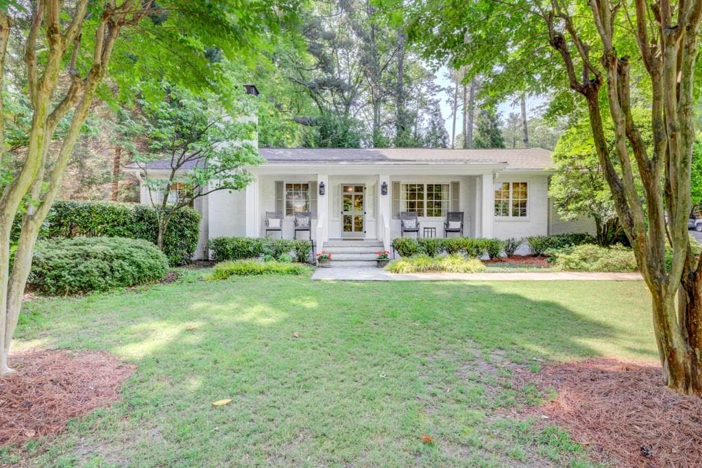 3 bedroom, 3 bathroom, 2,102 sq ft single family residence sold at 882 Kipling Drive, Atlanta, GA 30318