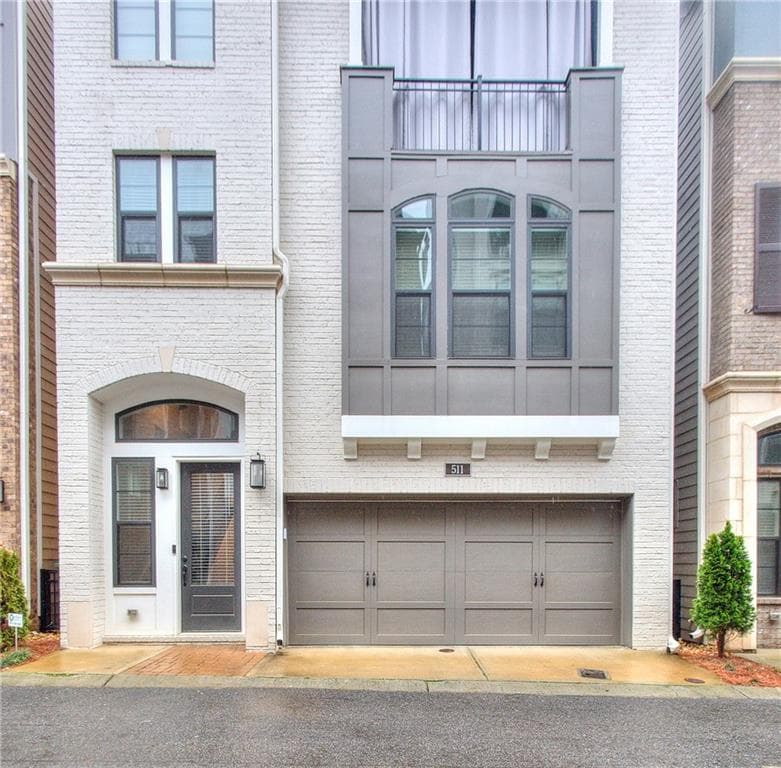 511 Broadview Place, Atlanta, GA 30324 — most recent listing photo