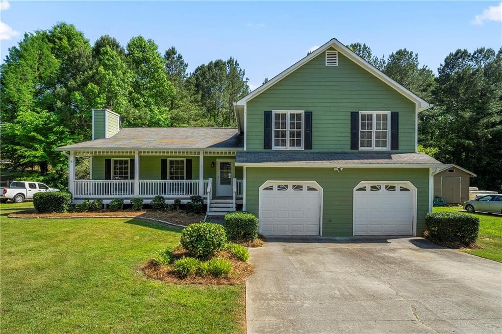 3 bedroom, 2 bathroom, 2,060 sq ft single family residence sold at 4602 Stewart Reilly Drive, Acworth, GA 30101
