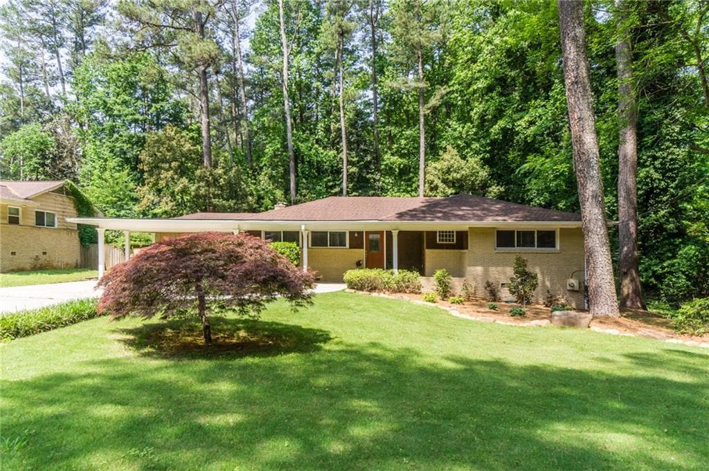 3 bedroom, 2 bathroom, 1,725 sq ft single family residence sold at 1970 Briarmill Road, Atlanta, GA 30329