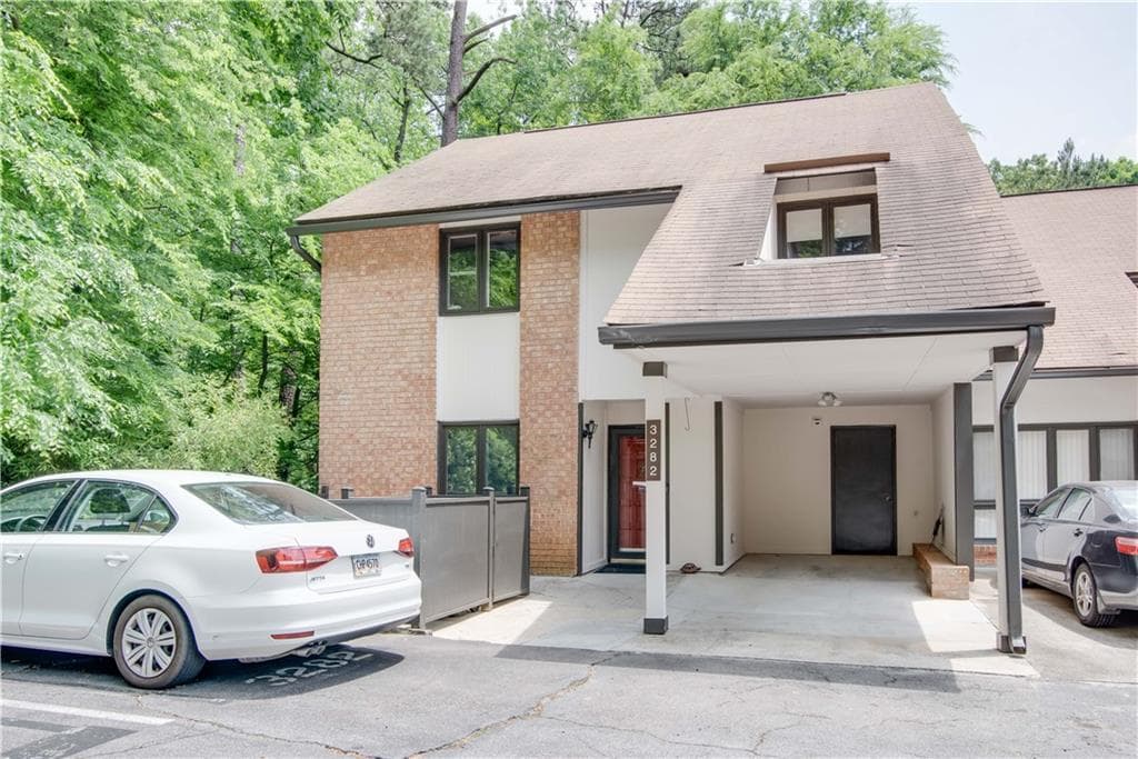 3282 Clairmont North, Brookhaven, GA 30329 — most recent listing photo