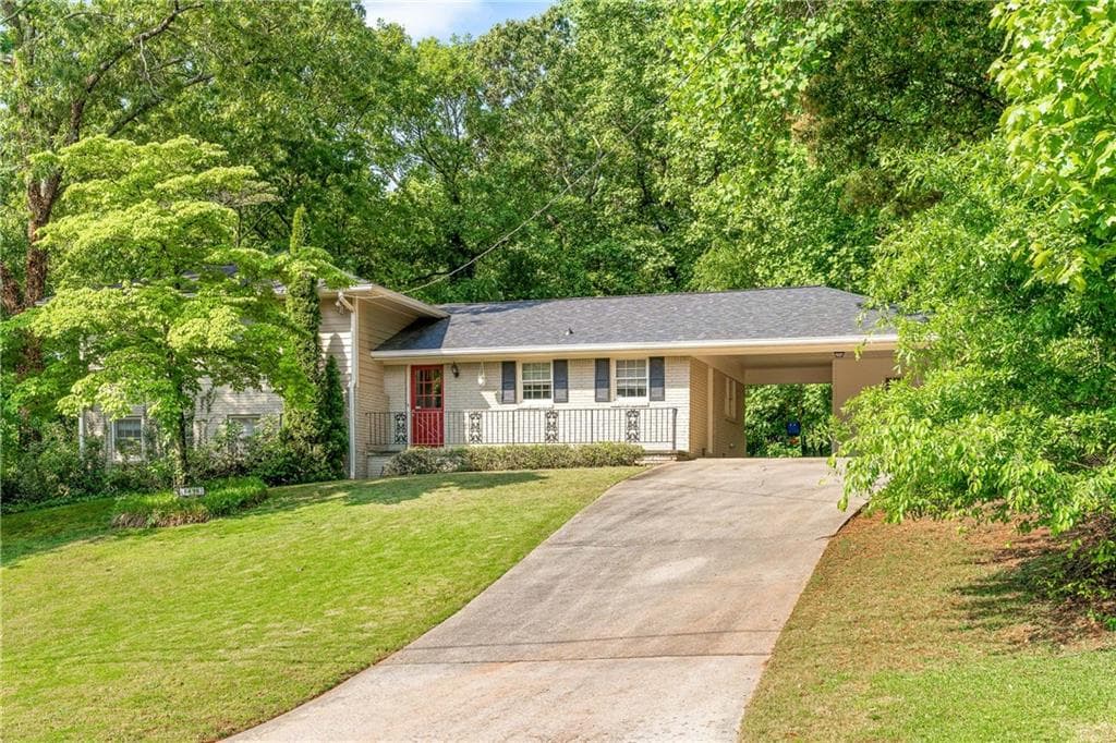 4 bedroom, 3 bathroom, 2,008 sq ft single family residence sold at 6896 Lockridge Drive, Atlanta, GA 30360