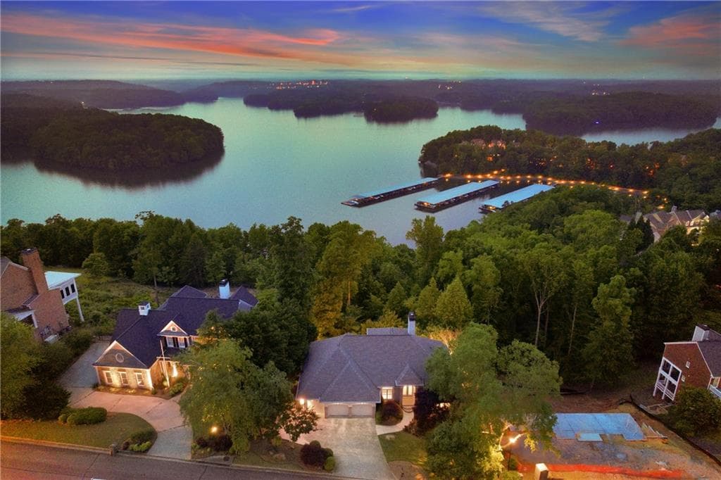 5 bedroom, 5 bathroom, 6,376 sq ft single family residence sold at 3462 Westhampton Way, Gainesville, GA 30506