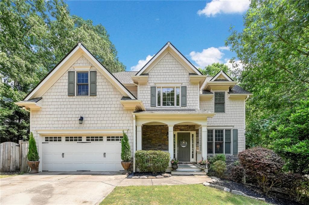 4 bedroom, 4 bathroom, 2,774 sq ft single family residence sold at 6011 Wellington Avenue, Gainesville, GA 30506