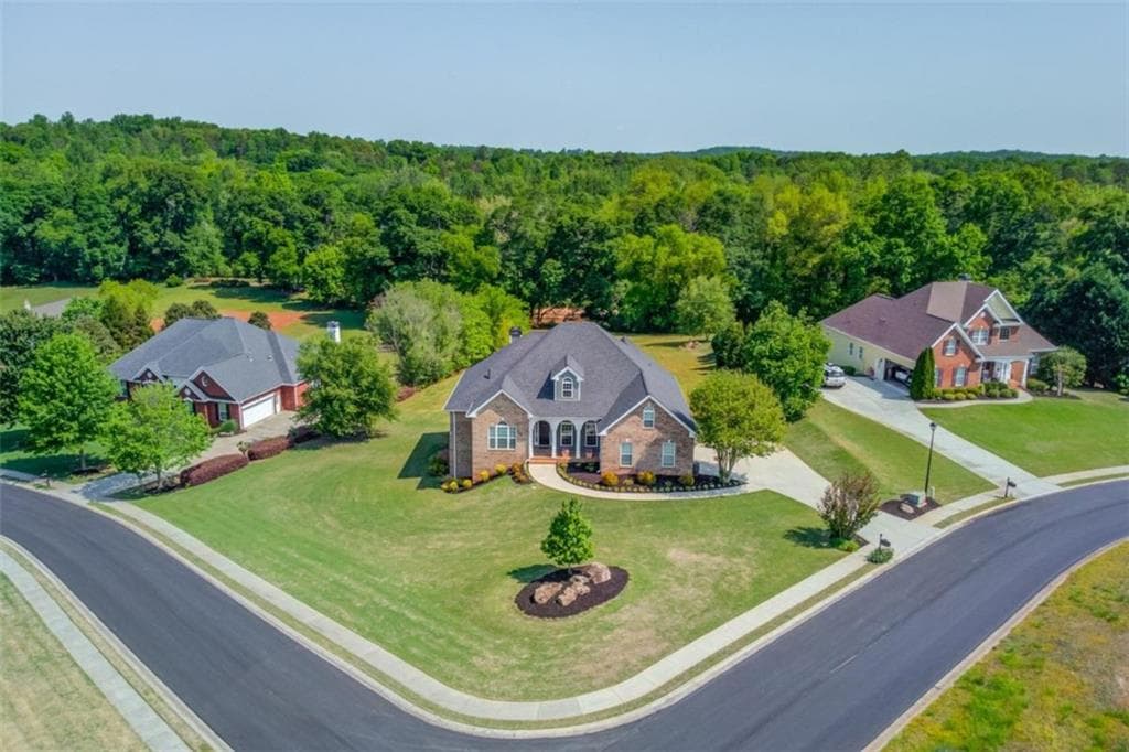 850 Reece Drive, Hoschton, GA 30548 — most recent listing photo