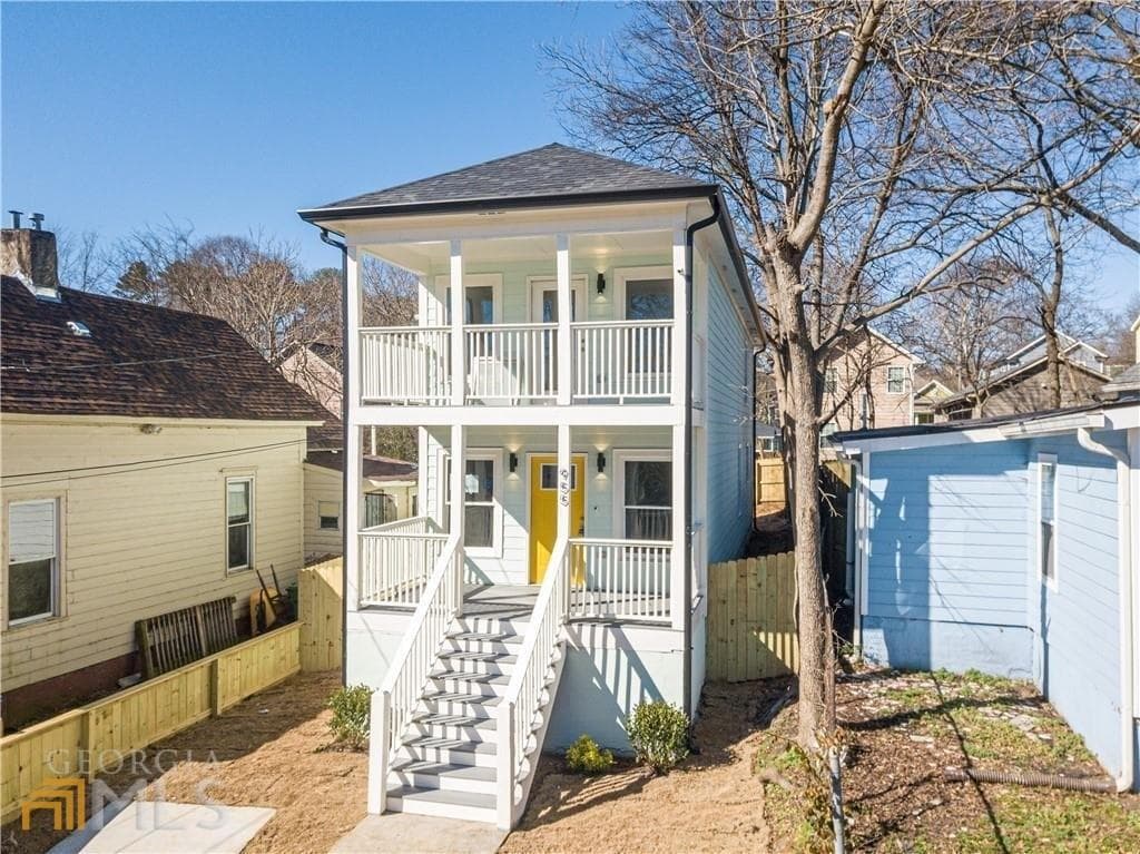 3 bedroom, 3 bathroom, 1,600 sq ft single family residence sold at 955 Coleman Street, Atlanta, GA 30310