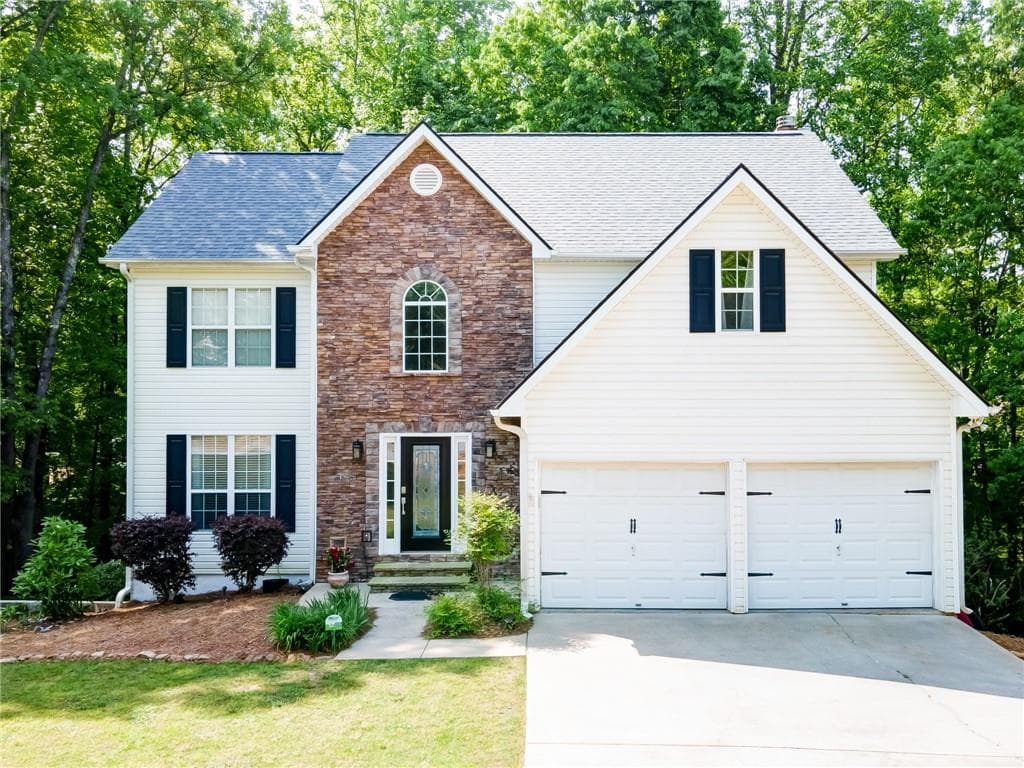 4 bedroom, 4 bathroom, 3,215 sq ft single family residence sold at 6705 N Glen Drive, Cumming, GA 30028