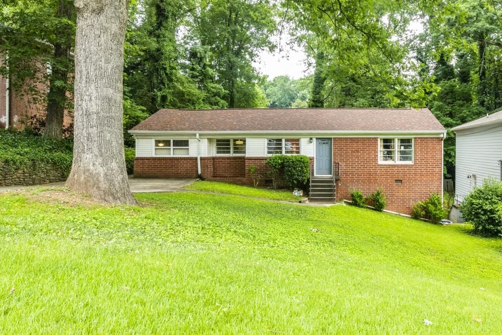 1436 Stephens Drive, Atlanta, GA 30329 — most recent listing photo