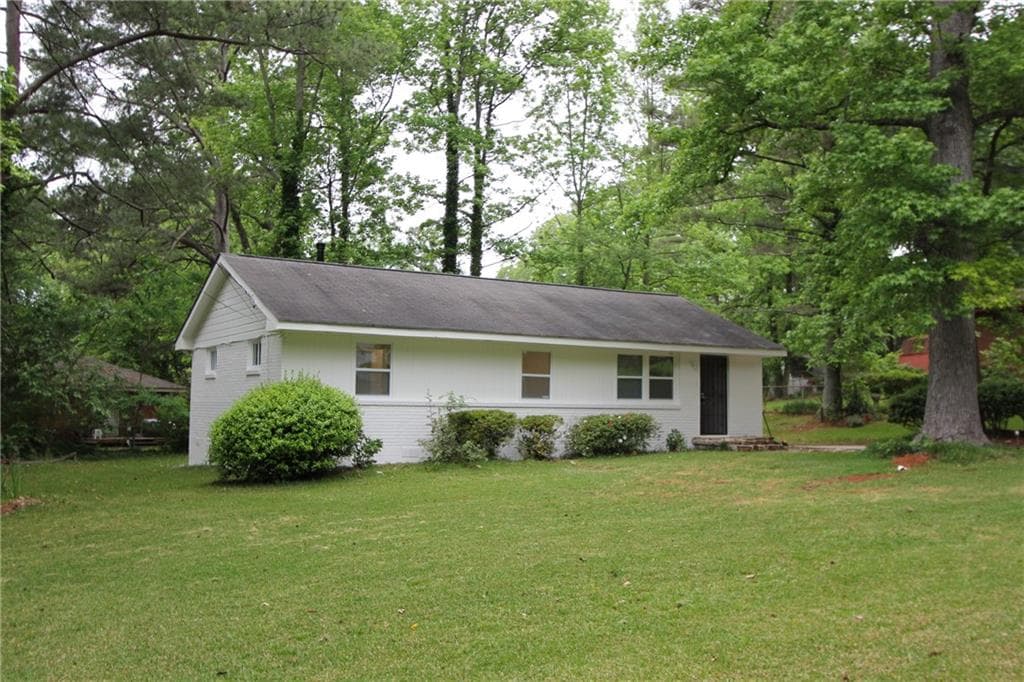 1 bedroom, 1 bathroom single family residence for rent at 3533 Larkspur Terrace, Decatur, GA 30032 for $700 a month — photo 1 of 48