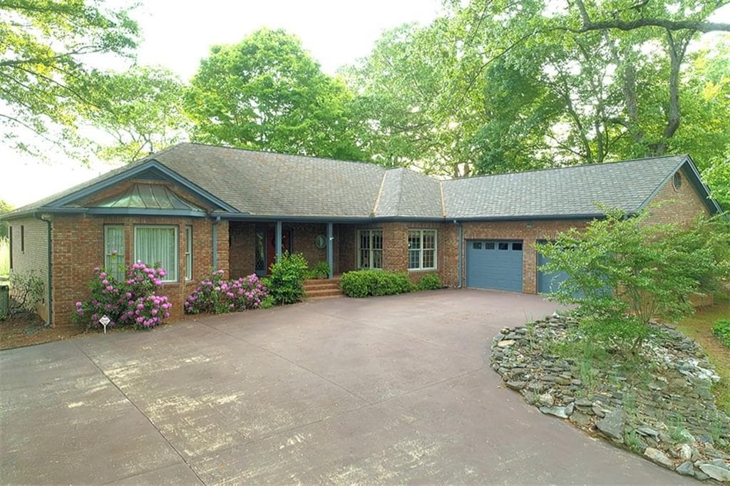 4407 Tall Hickory, Gainesville, GA 30506 — most recent listing photo