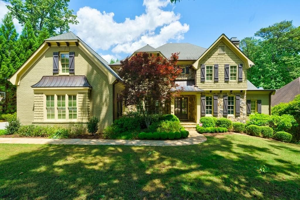 4737 Dudley Lane, Sandy Springs, GA 30327 — most recent listing photo