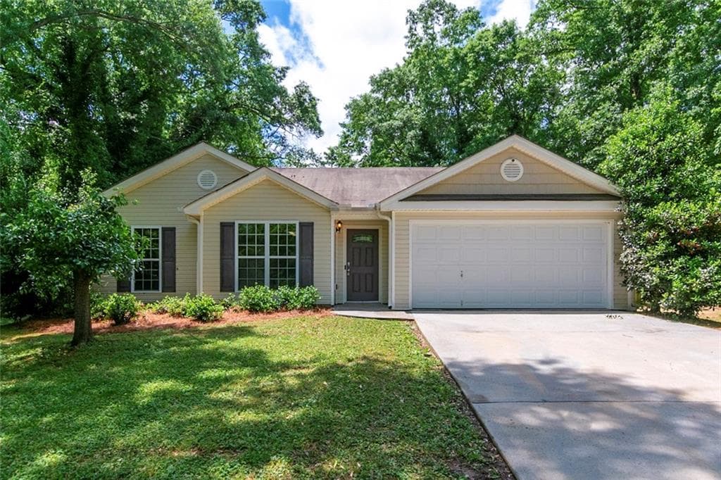114 W Wright Street, Winder, GA 30680 — most recent listing photo