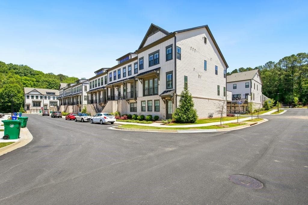 2322 Medlock Lane, Decatur, GA 30033 — most recent listing photo