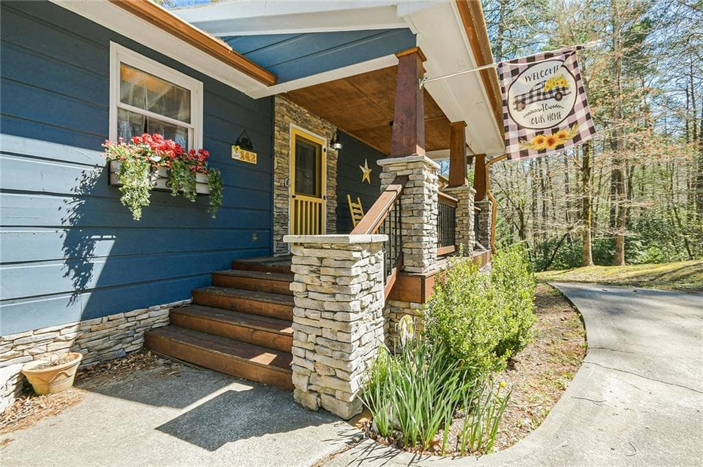 142 Clubhouse Court, Ellijay, GA 30536 — most recent listing photo