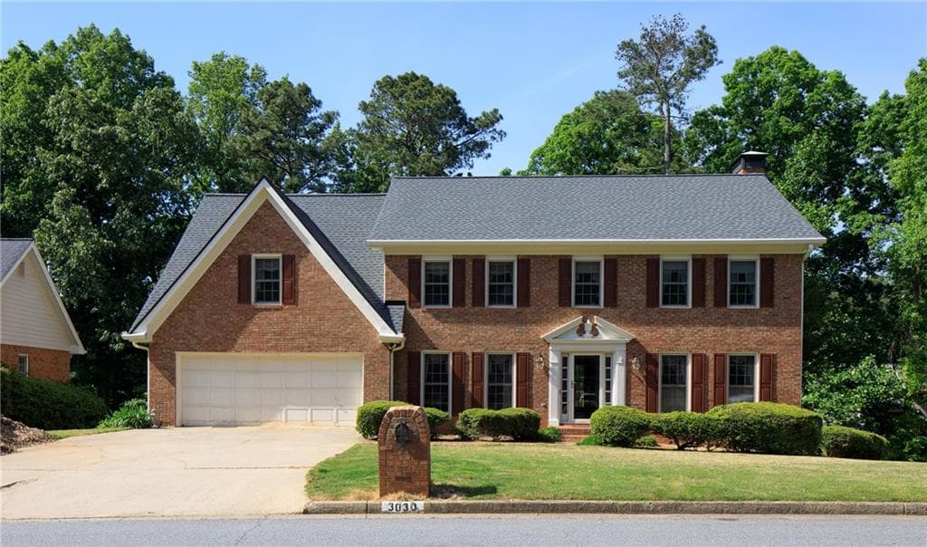 4 bedroom, 3 bathroom, 3,297 sq ft single family residence sold at 3030 Arborwoods Drive, Alpharetta, GA 30022