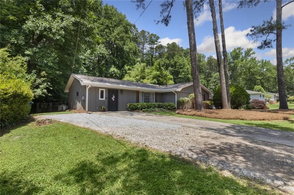 3 bedroom, 2 bathroom, 1,192 sq ft single family residence sold at 4360 Hickory Wood Lane, Atlanta, GA 30360