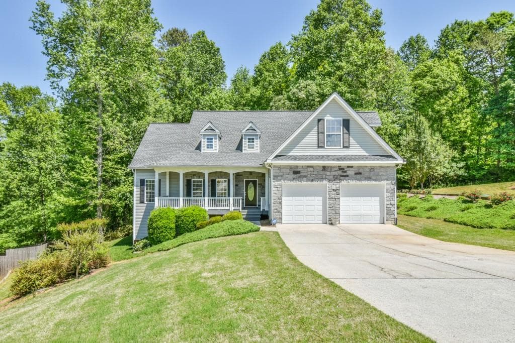 3 bedroom, 2 bathroom, 2,134 sq ft single family residence sold at 4288 Mountain Ridge Road, Gainesville, GA 30506