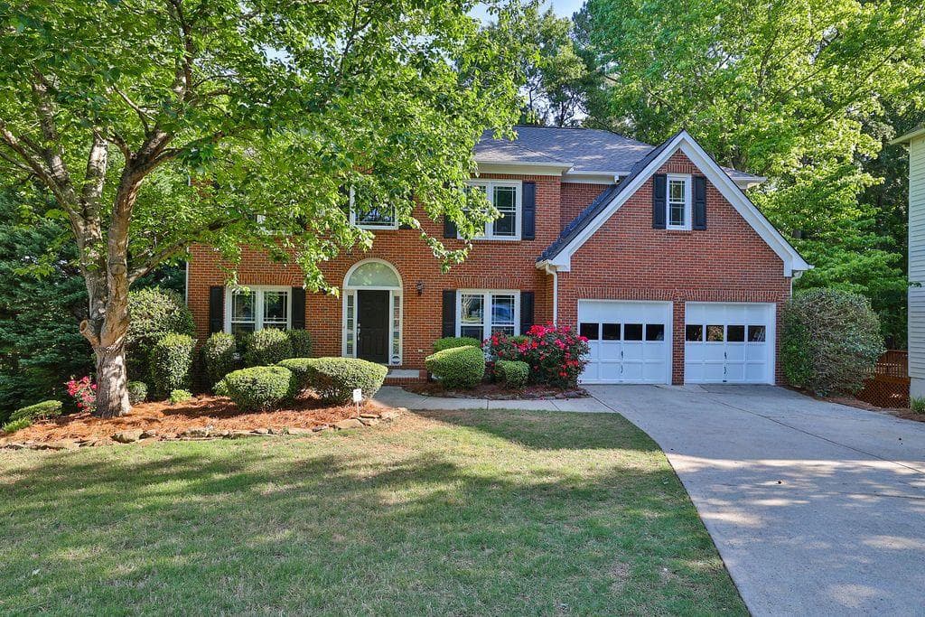 325 MORNING MIST Way, Alpharetta, GA 30005 — most recent listing photo