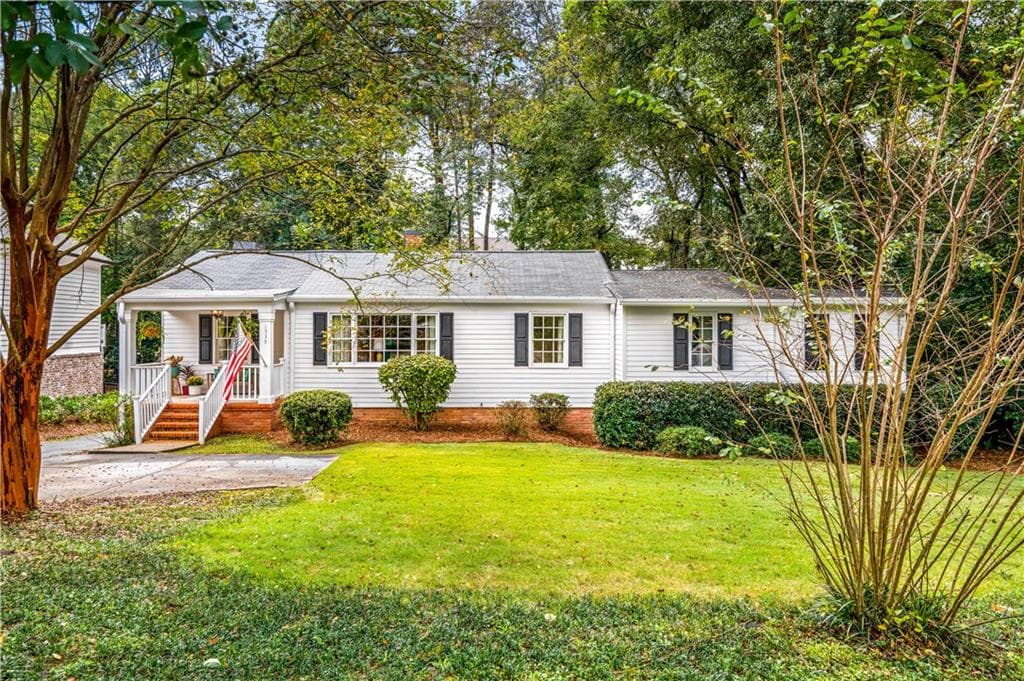 3 bedroom, 2 bathroom, 1,600 sq ft single family residence sold at 1535 Trentwood Place, Brookhaven, GA 30319