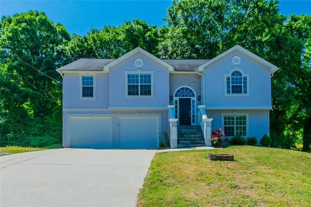131 Williamsburg Way, Winder, GA 30680 — most recent listing photo