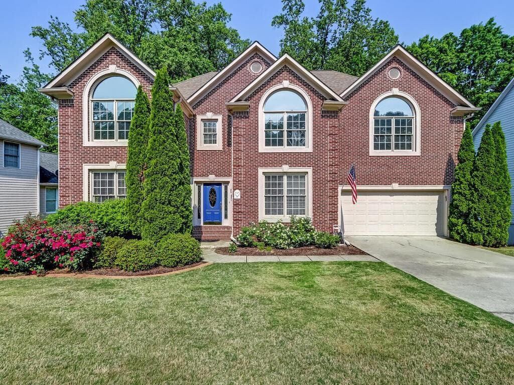 5 bedroom, 5 bathroom, 4,406 sq ft single family residence sold at 728 Timber Ives Drive, Dacula, GA 30019