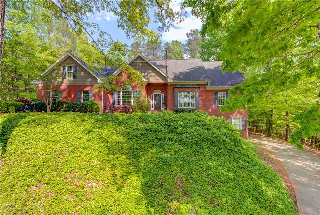 3305 Wildwood Road, Suwanee, GA 30024 — most recent listing photo