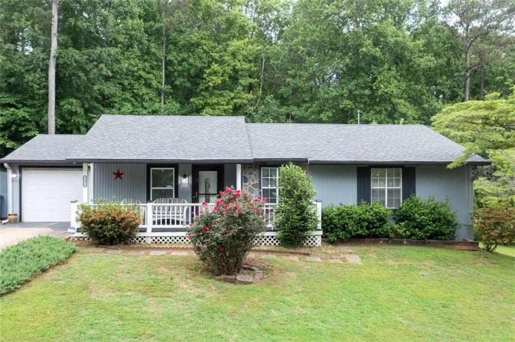 7871 Chase Woods Drive, Jonesboro, GA 30236 — most recent listing photo